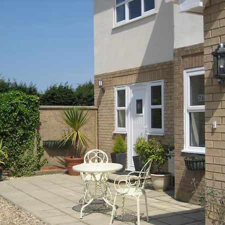 Barn Lodge Peterborough Luaran gambar